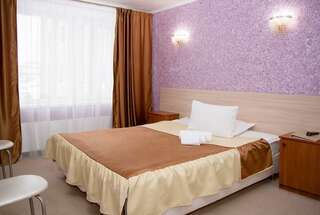 Гостиница Север Плюс Ноябрьск Номер стандарт улучшенный с 1 двуспальной кроватью-1